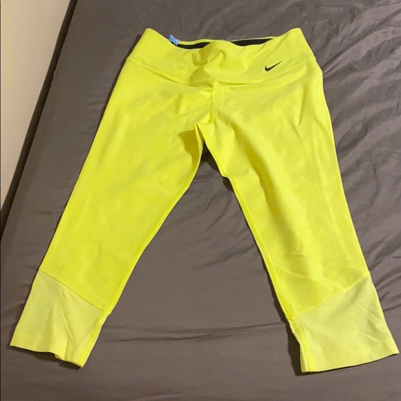 neon yellow workout leggings